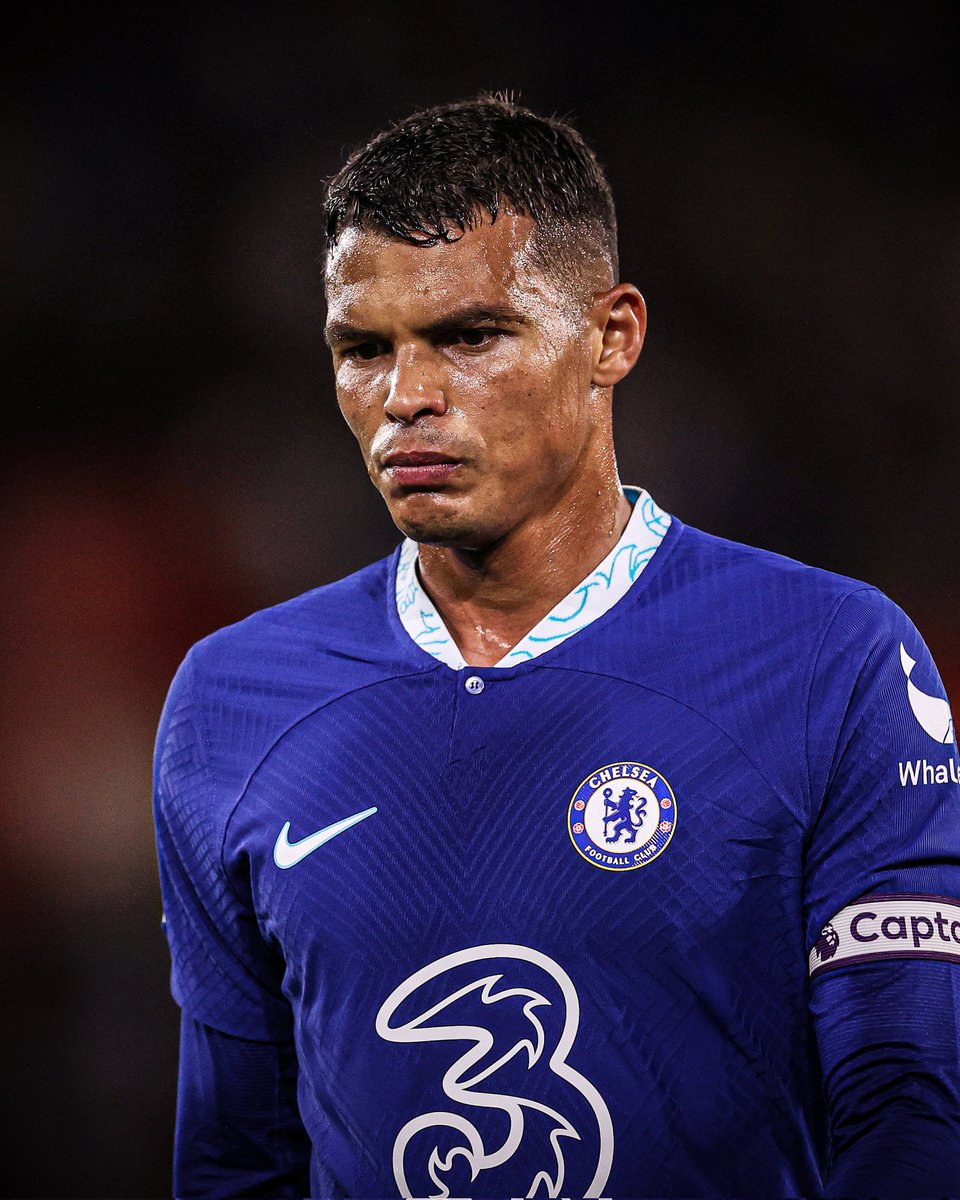 Foot360prime's tweet photo. 𝐂'𝐞𝐬𝐭 𝐚𝐮𝐬𝐬𝐢 ç𝐚, 𝐥𝐞 𝐅𝐨𝐨𝐭𝐛𝐚𝐥𝐥 !

@tsilva3 qui pleure de l'intérieur mais résiste de l'extérieur après la défaite contre Southampton (2-1)😬.

#PremierLeague #southamptonchelsea https://t.co/LkpBNCNqcH