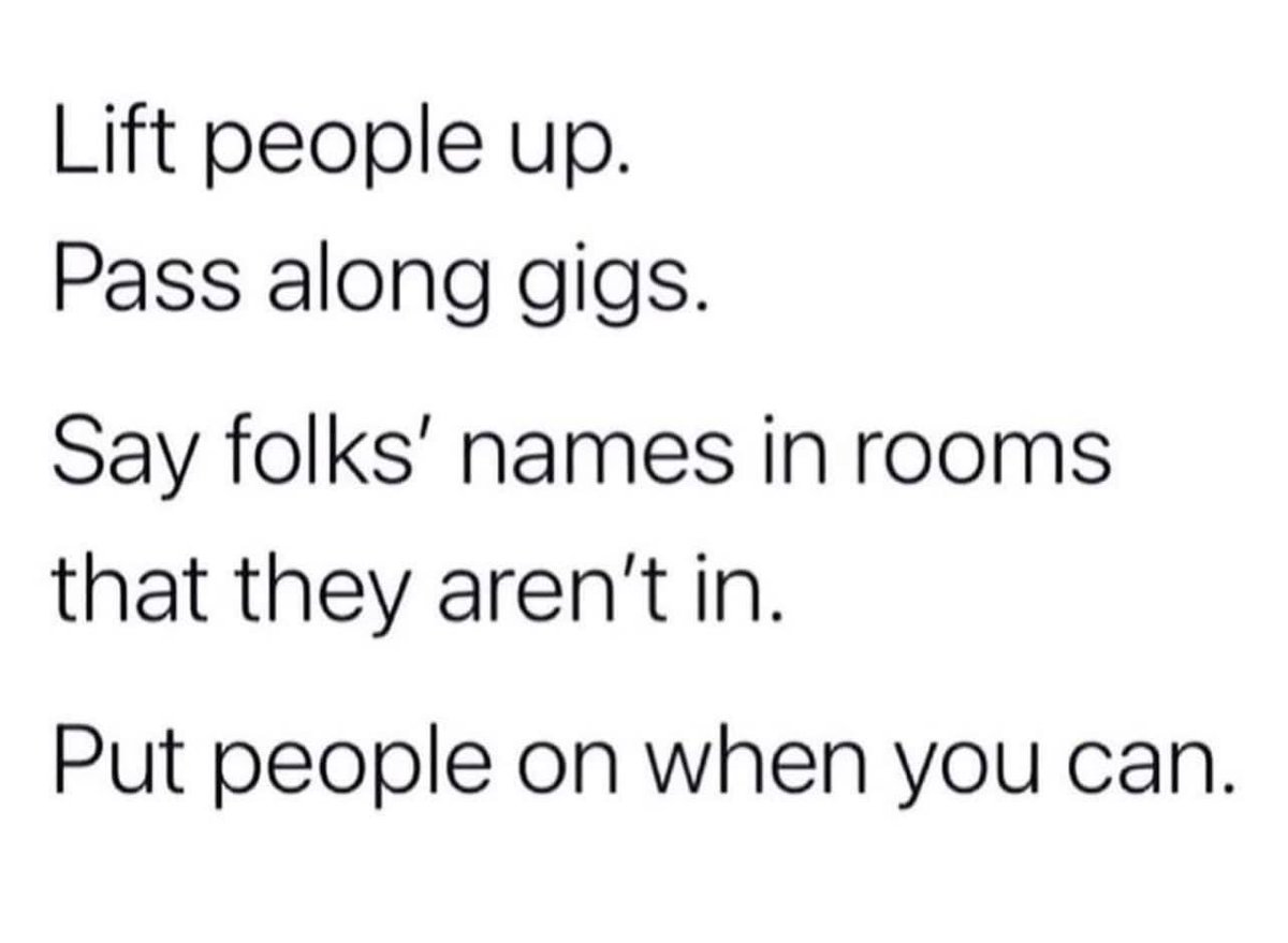 alwaysaplottwis's tweet photo. One thing about me, I’m gonna always name drop somebodyyyyyyyy!!! 

I love that about me! 💕💫👑✨ https://t.co/MSByHWrcIA