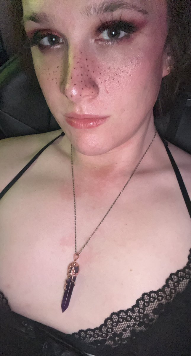KweenTitaina's tweet photo. 😘😘😘 #sissyfem #transgirl #transgirlnextdoor https://t.co/yCWkDwRcIo
