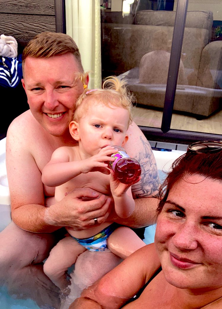 kim_markham's tweet photo. Family afternoon  vs adults night night #Somerset #familymoon https://t.co/nBNAF4xe7x