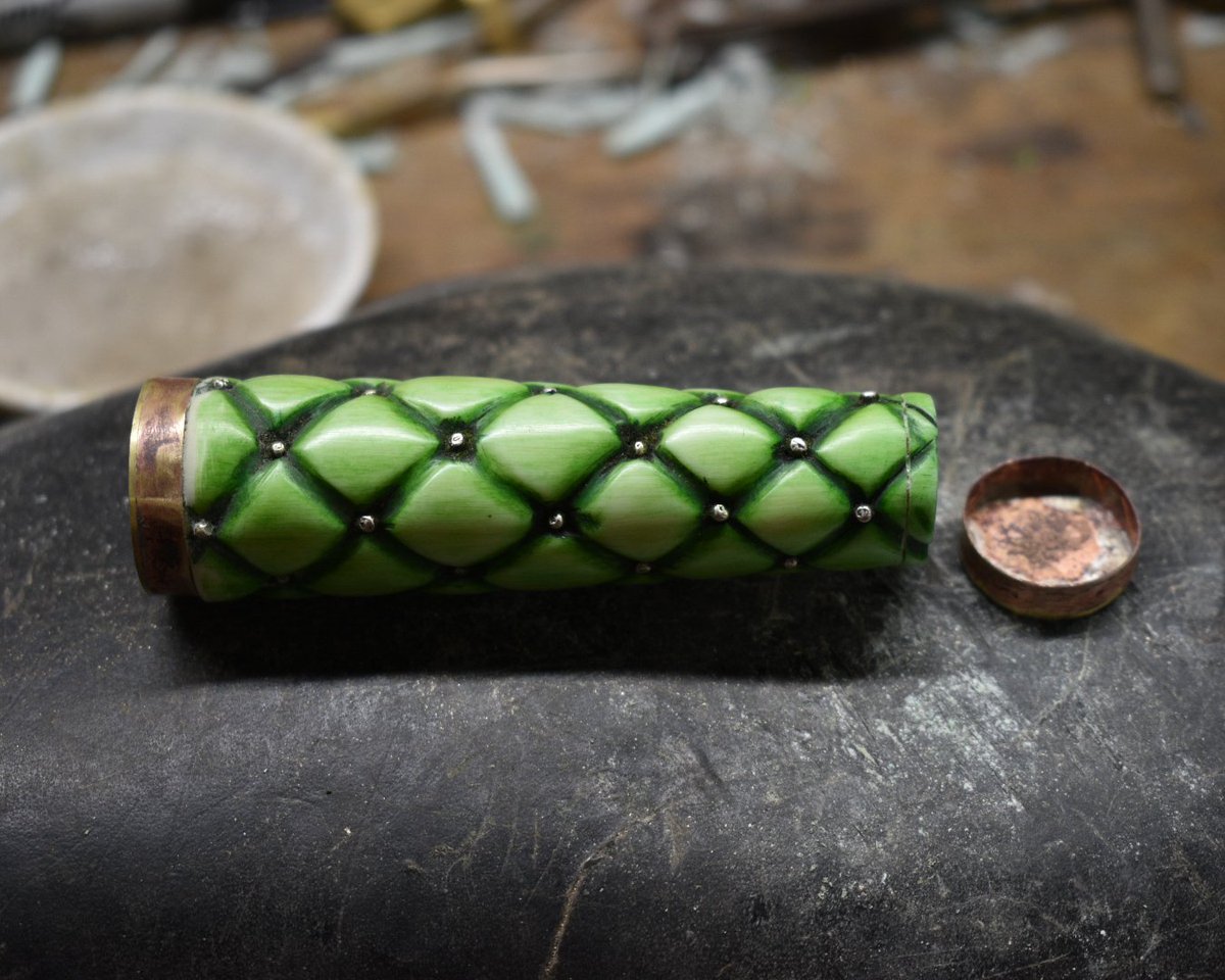 CopperreinGlass's tweet photo. Thanks to @Andrew_Berry's excellent bezel setting videos on YouTube, this project can move forward. Also having the right solder helped. Oops.

#bladesmith #blacksmith #art #handmade https://t.co/5VaOwLAEKk