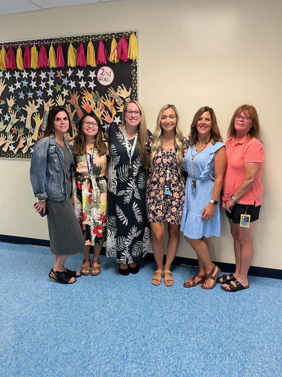 First day of school ✅ #year5 #bestteam