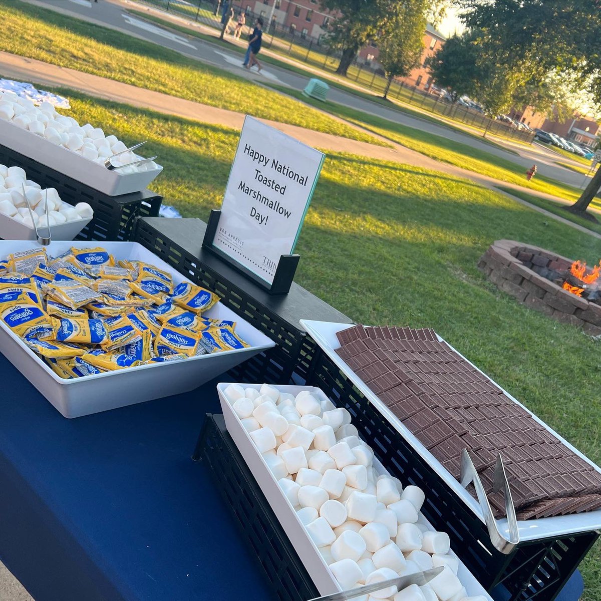 Bon Appetit @ Trine tweet media