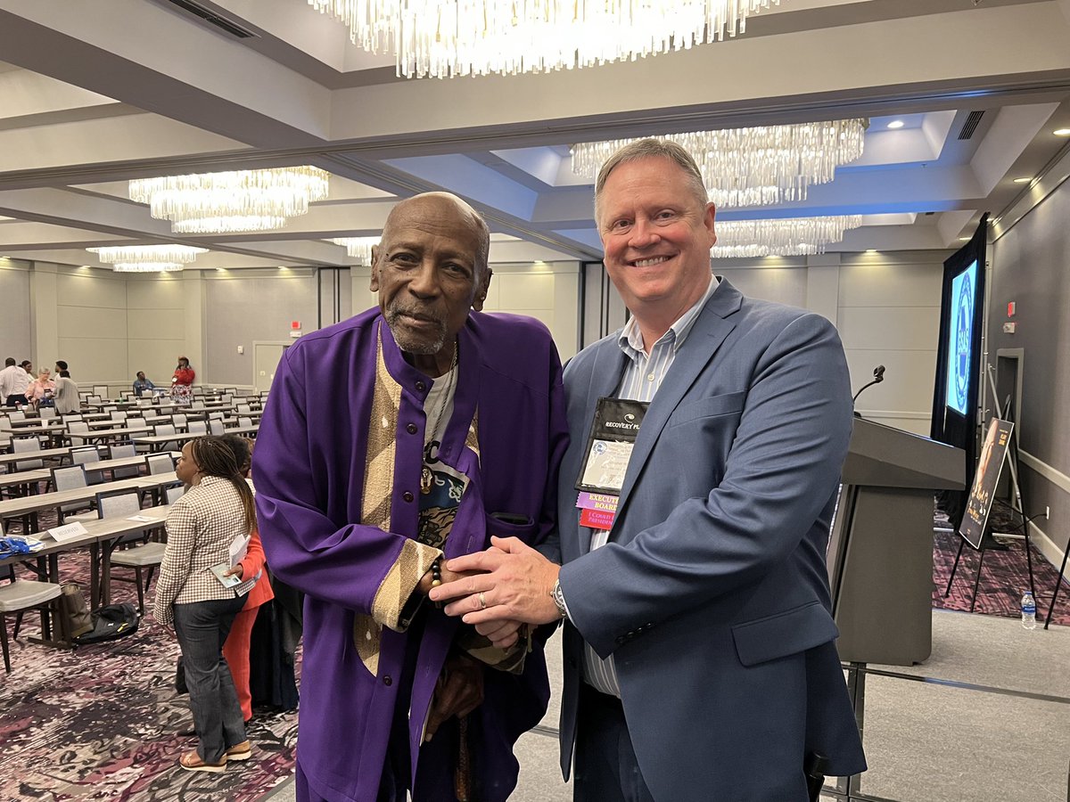 theGAschool's tweet photo. Day 2 of the Georgia School featured keynote speakers Louis Gossett Jr. and April Hernandez Castillo. We appreciate the ways they each shared wisdom and engaged with our attendees! #GSAS2022 https://t.co/7VdL5Iwrhg