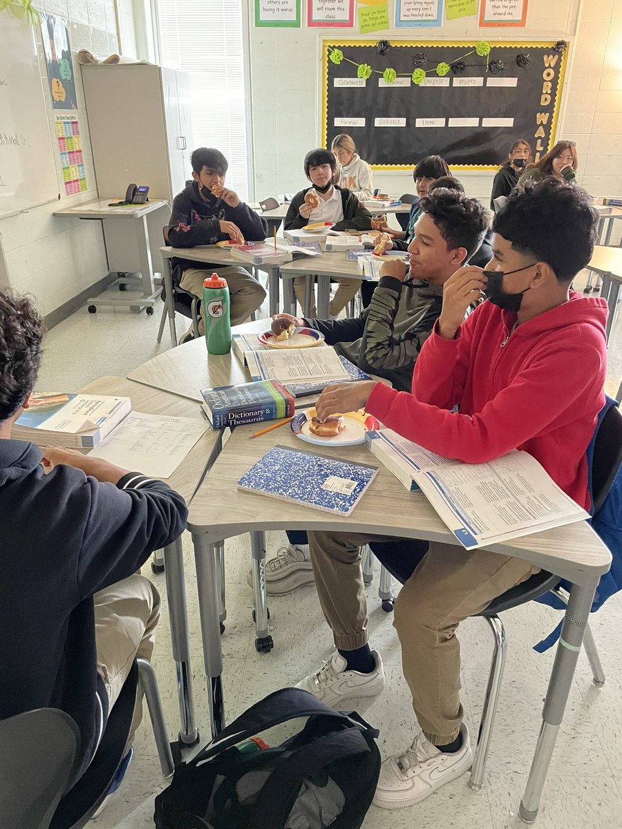 CatMatta5's tweet photo. Identifying the Hero’s Journey Archetype in Big Hero 6 was made a little sweeter by the treat from our admin for having the best attendance. #donutsandfilmanalysis @ETWrennMS #thriveinthehive https://t.co/76ZjI6b5E3