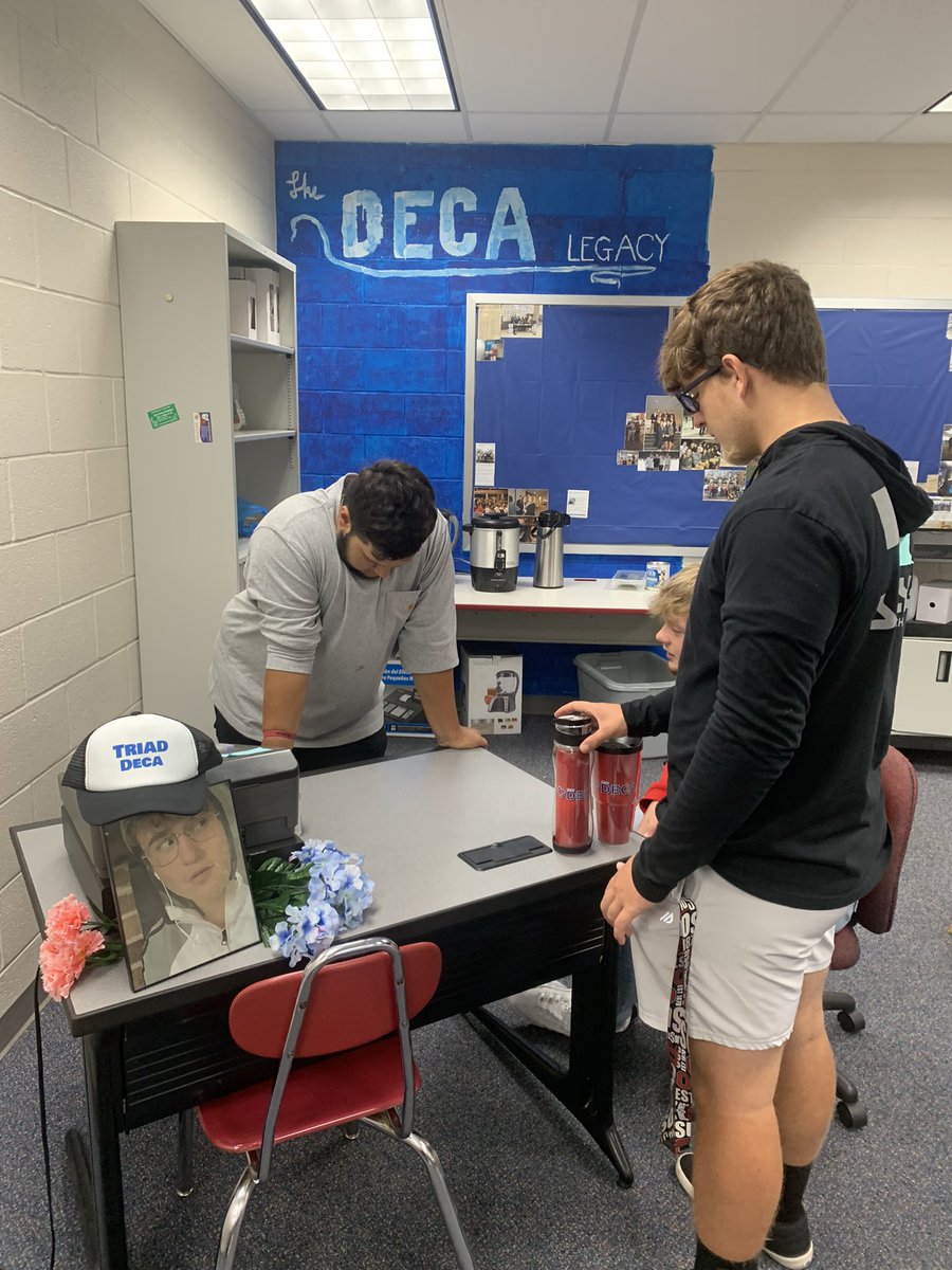 TriadDECA's tweet photo. Make sure to Checkout The @TriadDECADepot we will be open Monday, Wednesday and Friday’s every week! https://t.co/nujEout6wa