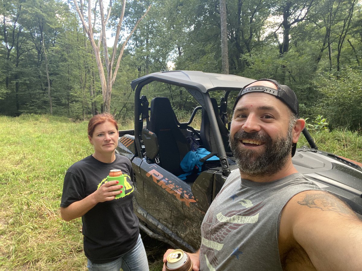 1760LongShot's tweet photo. Went for a ride down behind the house. #PA is a beautiful state. #Yamaha #RMAX https://t.co/4yQlbOdhVY