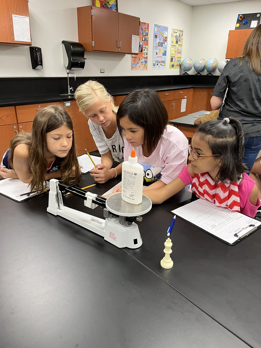 melton4th's tweet photo. Our first visit to the science lab was a success! #wedoscience #hearusroar @PrestonElem18 https://t.co/MhyxitEOCz
