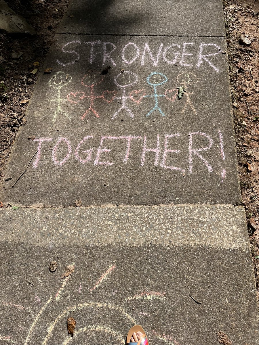 Our Douglas Family is the BEST! Thank you to whomever left these uplifting messages along Ortega Road in time for the first day of school. 🐉💚💙