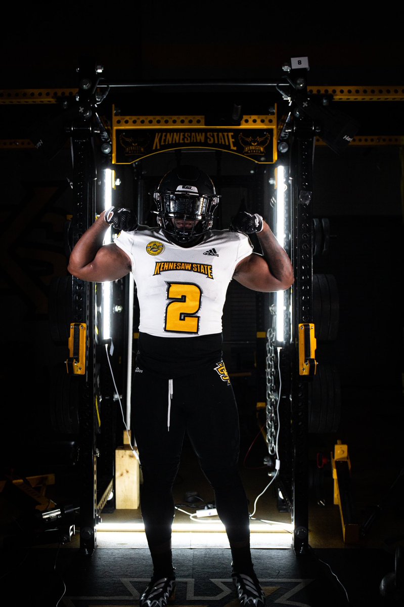 Black &amp; Gold,
𝑃𝑟𝑜𝑢𝑑 &amp; 𝐁𝐨𝐥𝐝.

#GoldStandard | #KSUSwitch