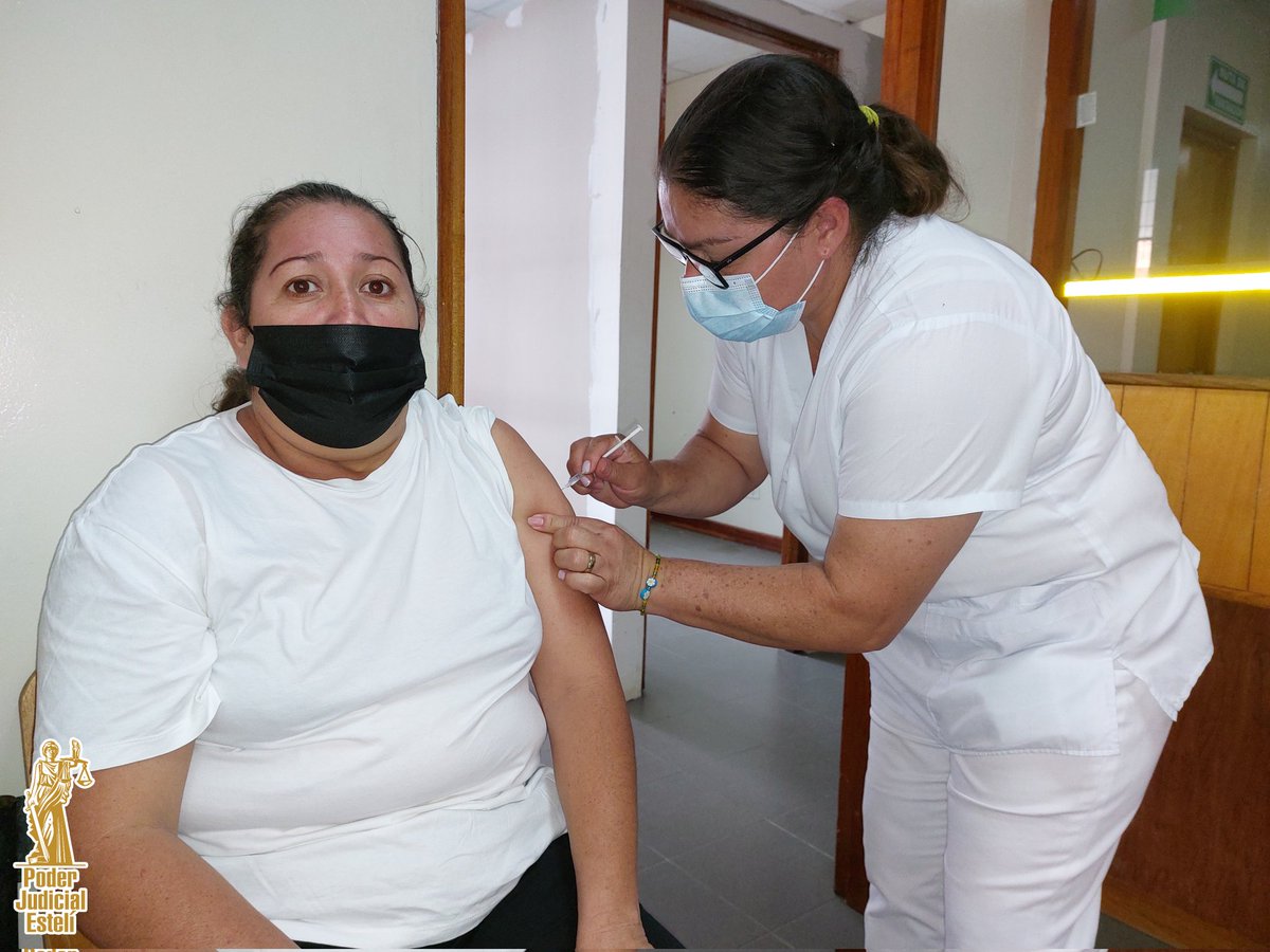 PJEsteli's tweet photo. Poder Judicial en #Esteli en coordinación con brigada médica del Minsa, realizaron jornada de vacunación contra el Covid - 19, Exámenes de PAP, se entregaron órdenes de mamografías y ultrasonidos a funcionarias de este poder del Estado.

#PoderJudicialEsteli
#Nicaragua https://t.co/WbI6AAIvBY