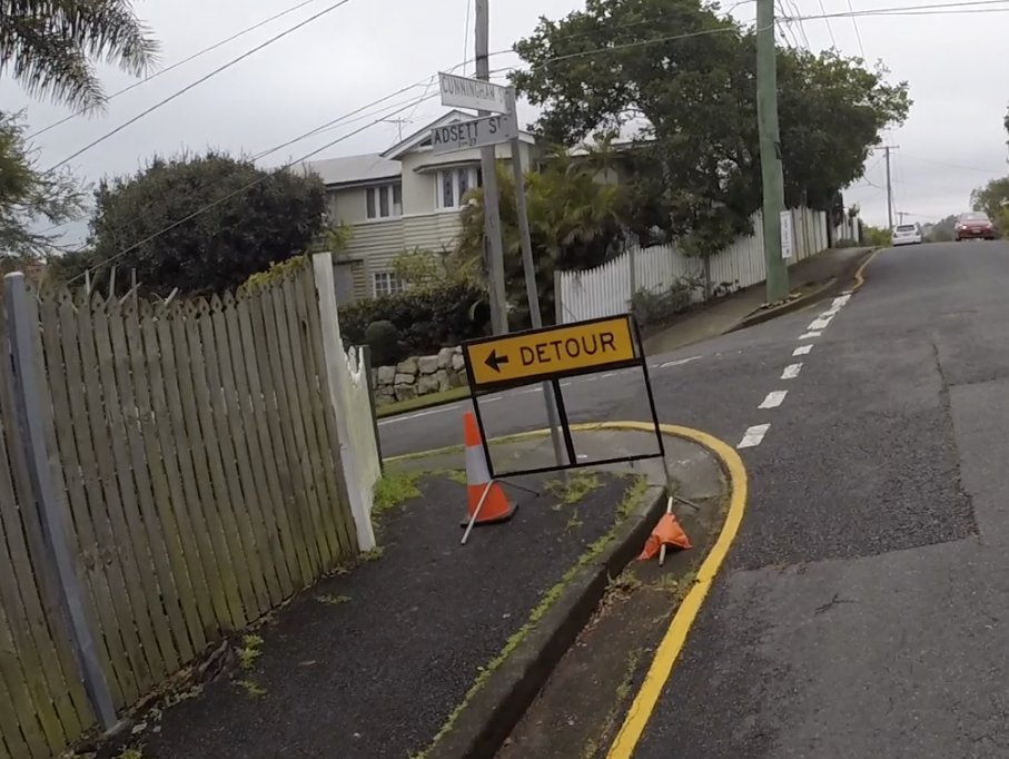 michaelarchbold's tweet photo. My morning of #unwalkable brisbane... @UnwalkableBris1 https://t.co/RZqfkiye5R