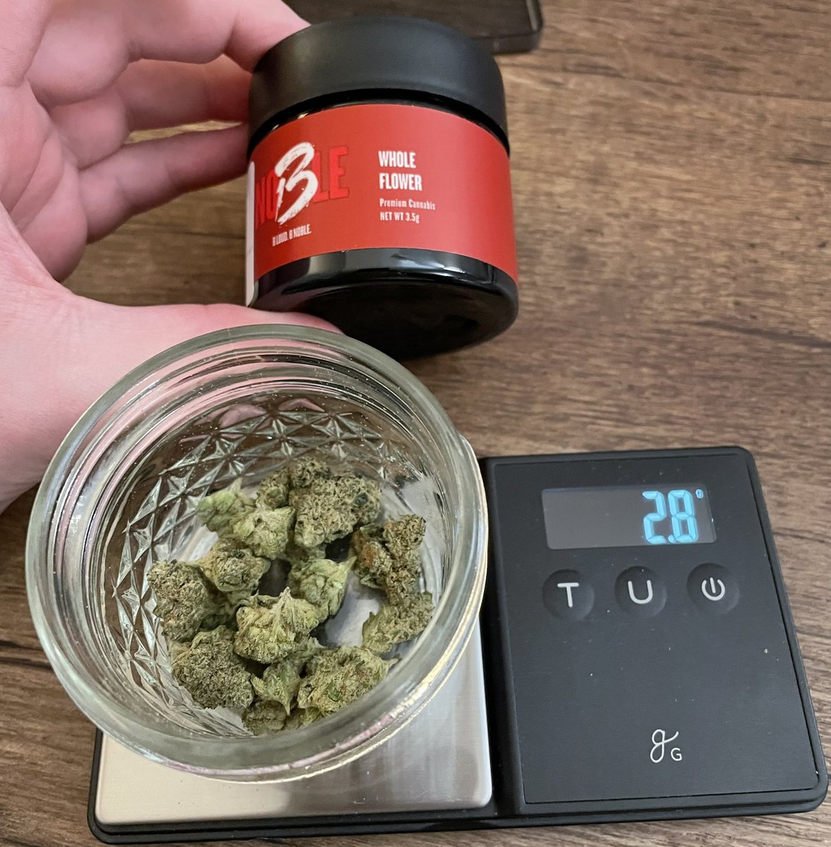 mmj_ny's tweet image. “Compassionate care” in NYS, where the MSOs rip you off &amp;amp; @nys_cannabis is too busy trying to make the world think they know what they’re doing to gaf about patients &amp;amp; how dysfunctional our program is. $400/oz, w/possible shorting of 5.6grams at👇 rate?