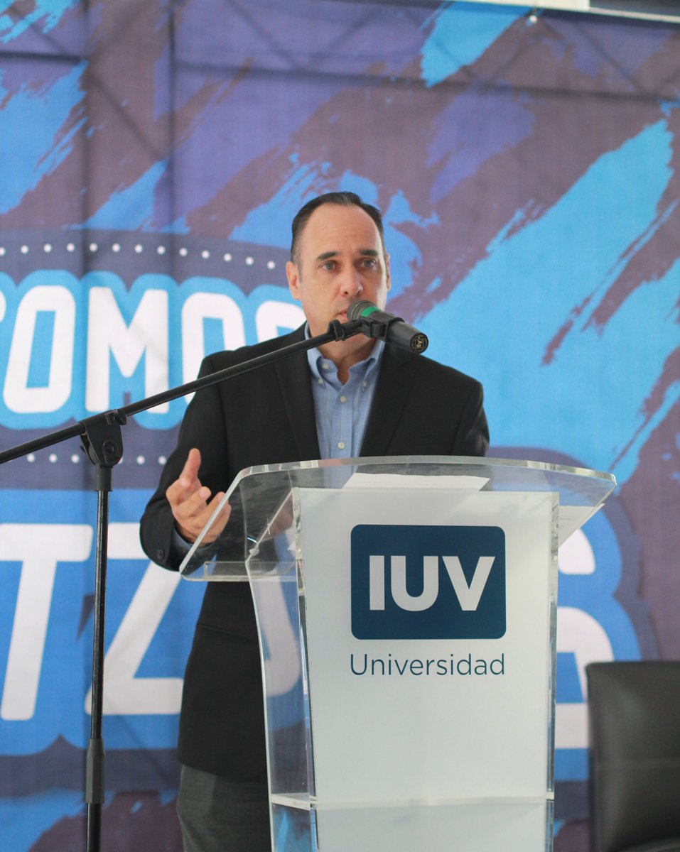 IUVUniversidad's tweet photo. ¡Bienvenidos a todos los estudiantes de la nueva generación de licenciaturas escolarizada!

Nos sentimos orgullosos de recibir a nuevos #AgentesDeCambio en un día lleno de actividades que despiertan el espíritu emprendedor, visionario y divertido que nos caracteriza. https://t.co/BwIj505OtF