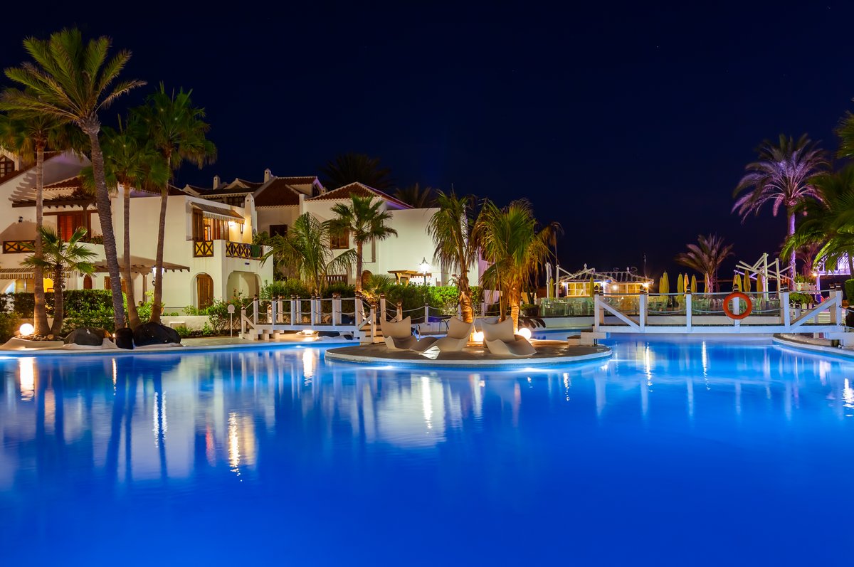 Hotels with our Quest system fitted are numerous. If you try a Quest freshwater system, you will be amazed. Contact us now to see which hotels globally are using the ultimate in swimming pool technology. Remember Quest is the answer with using electronics and not chemicals.