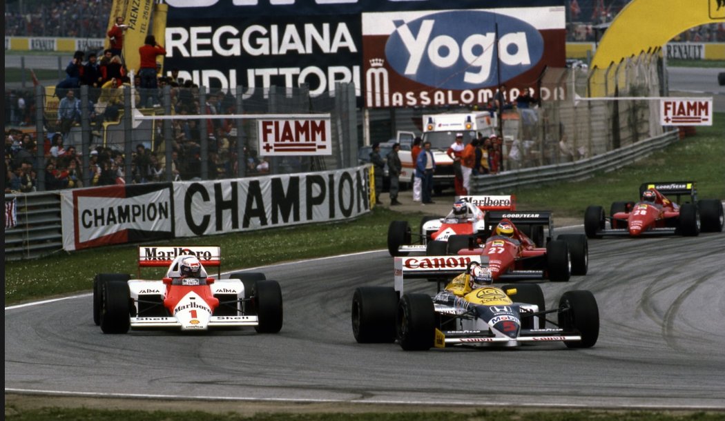 Formula1Verse's tweet photo. BEM VINDOS AO GRANDE PRÊMIO DA SAN MARINO!! 🏁🇮🇹

Depois de 2 corridas bem movimentadas e com domínio absoluto de @ProstF1v, chegamos ao circuito de Imola para a o 3º GP do ano.

Será que teremos alguma surpresa nesse final de semana? https://t.co/ZEsW77FWbu