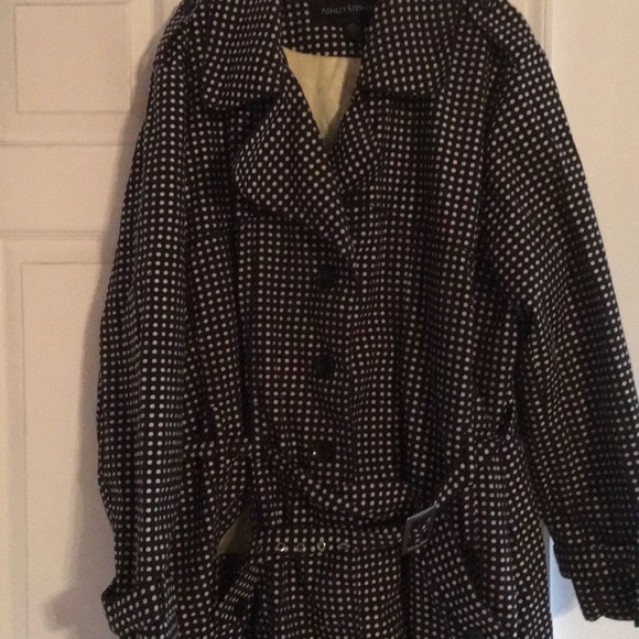 JFabulousPlus's tweet photo. So good I had to share! Check out all the items I'm loving on @Poshmarkapp #poshmark #fashion #style #shopmycloset #modcloth: https://t.co/KZSH1Bi6Kj https://t.co/Hj7MjRa9h9
