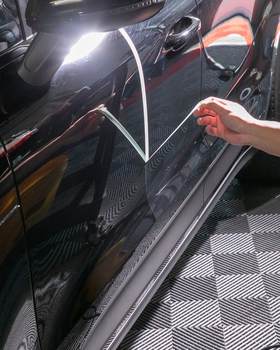 Meguiars's tweet photo. How do you take defect removal to the next level with M110 Ultra Pro Speed Compound?
By grabbing a DA Polisher! 🙌 
IG: @jerel.natividad

#mondaymotivation #meguiars #compound #procompound https://t.co/TcOE1x5dAb