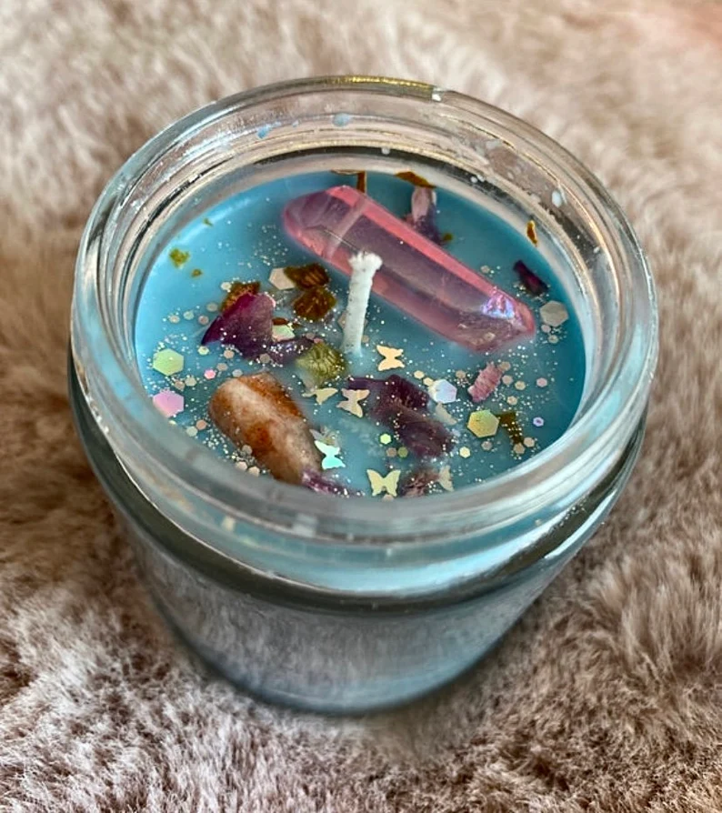 Bl̡ue skies scented candle with crystals from #openureyecreations 🙏

👉👉etsy.com/listing/989689…

#bb24livefeeds #askingautistics #wfot2022 #soundcloud #fineart #mastermind #investment #erotica