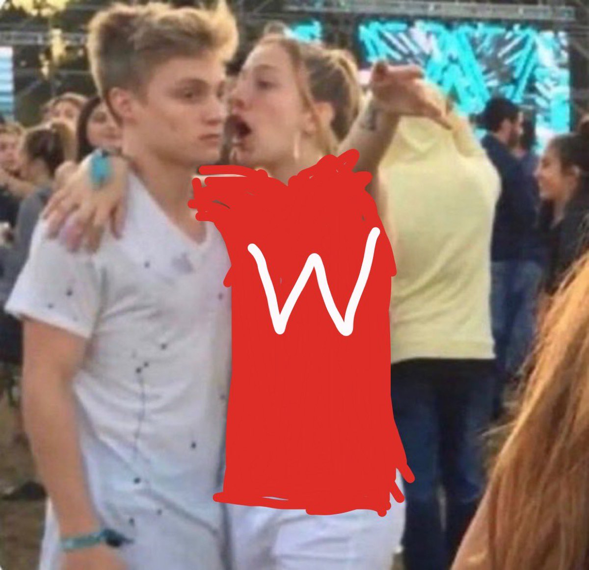 BadgerFootball's tweet photo. HOW ARE YOU NOT GRASPING THE SIGNIFICANCE OF THIS WE ARE THE ONLY SCHOOL TO HAVE TWO FORMER PLAYERS IN THE TOP 10 OF THE NFL TOP 100 THAT IS CRAZY BUT IT MAKES SENSE BECAUSE TJ IS THE REIGNING NFL DPOY AND JT RACKED UP OVER 3600 YARDS AND 35 TDS IN HIS FIRST TWO SEASONS https://t.co/U0QjGbxt4M