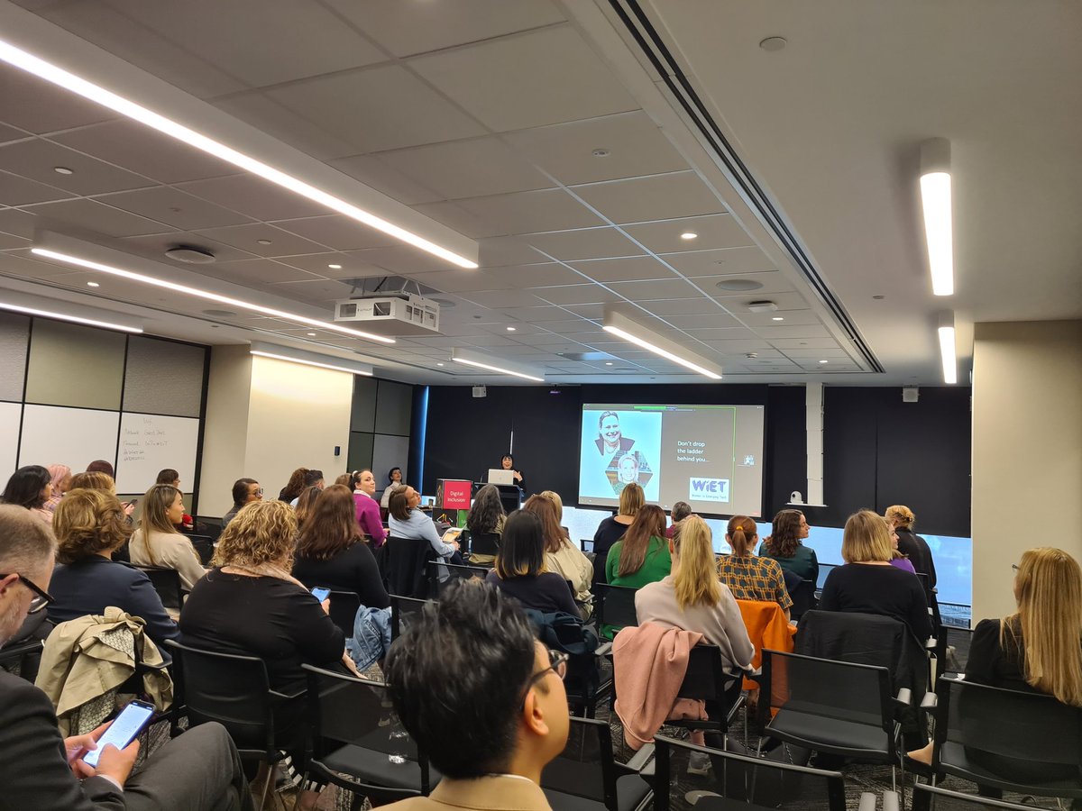 Women in Emerging Tech conference kicks off with a warm welcome from Karen Cohen aka <a href="/blockmum/">Karen Cohen</a>  #dif2022 #wiet