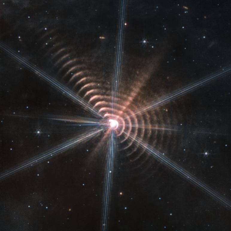 Ciencia_News1's tweet photo. O que são estes raros anéis de luz capturados pelo Telescópio Espacial James Webb? 

Descubra no novo vídeo do Canal Ciência News.

https://t.co/cylvqoeUhI https://t.co/jWoRZEFh91