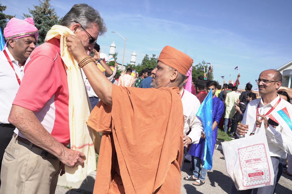 YDSCanada's tweet photo. Hon'able John McKay @JohnMcKayLib, Member of Parliament for Scarborough, YDS Canada @YDSCanada thanks you for attending and be a part of the Suvarna Diksha Mahotsav 2022 - Procession for the sanctification of H.D.H Prabodhjivan Swamiji Maharaj's Murti at Haridham - Canada. https://t.co/3BVD71qgCo