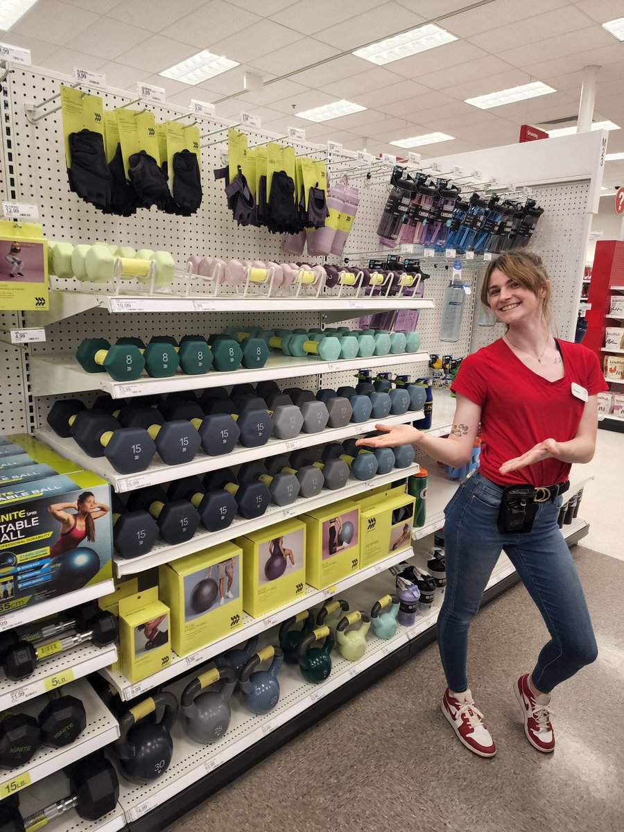Shout out to closing expert Jessica for her amazing zone tonight!!! <a href="/s_hazy/">S.Hazy</a> <a href="/Heather66841926/">HeatherNash</a>