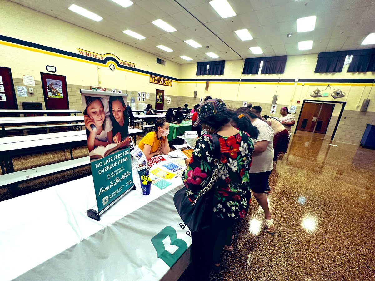 DanaBisker's tweet photo. Thank you to our many community partners and the @WinfieldESBCPS PTA for coming tonight  to our Back-to-School Night event! @Mrs_S_Berger @TeamBCPSBrad @ALouise1913 #watchusgrow #bcpsTogether https://t.co/G9Ds8DuM9R