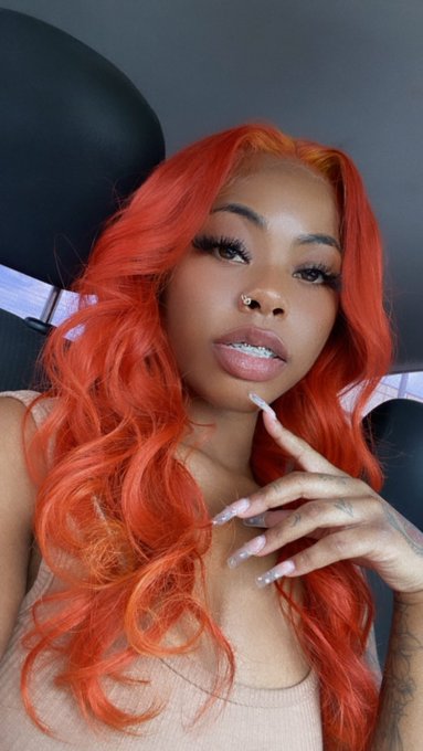 Watch t ☆ j's leaked NSFW photo on TwXstars