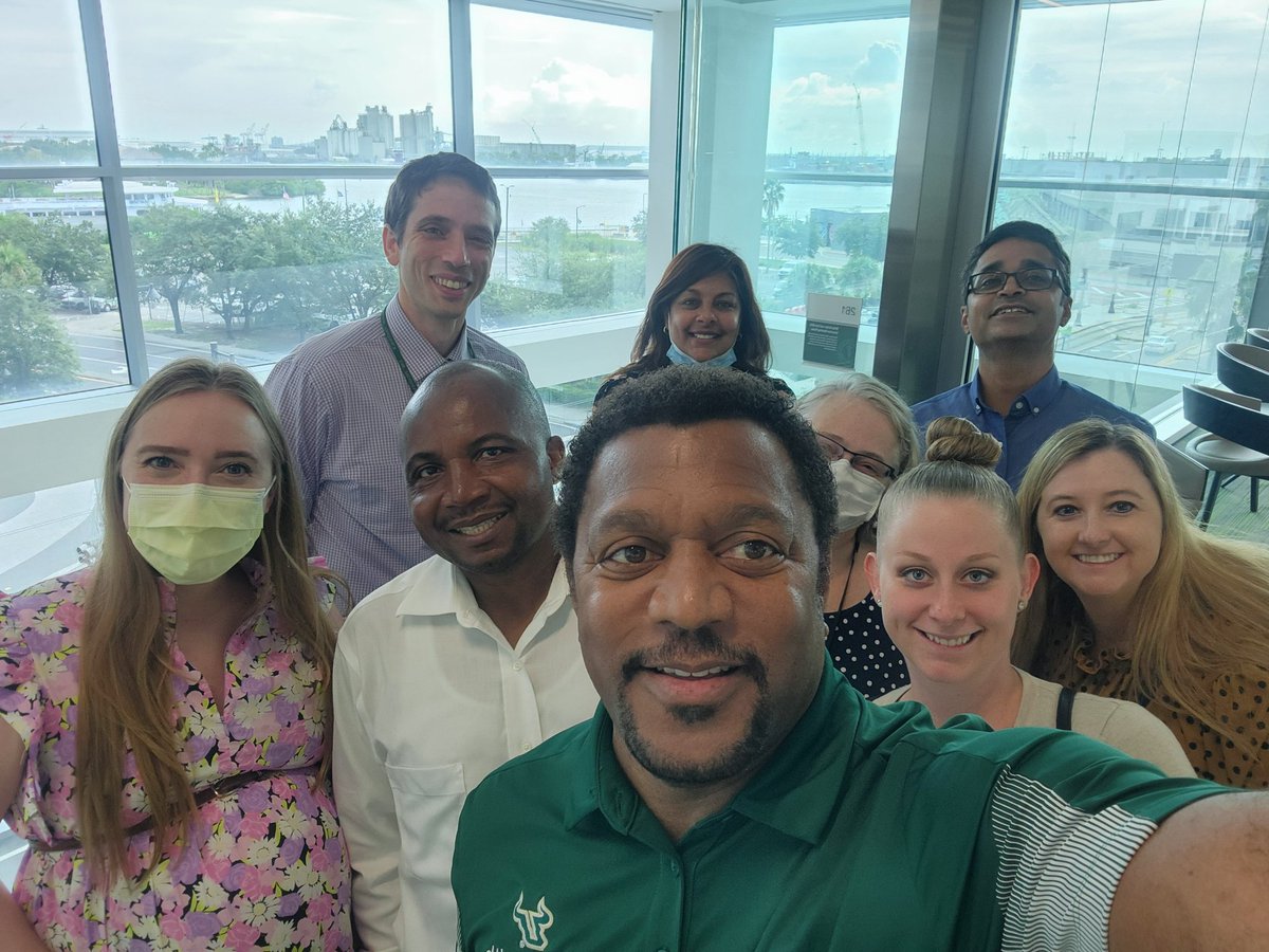 KevinBSneed's tweet photo. I had an Absolutely Awesome privilege to take many of our @USFCOP faculty and staff on a tour of our Future Home in the @USFHealth #WaterSt building! The views are spectacular, and we even visited the new #ChillBros ice cream! Next Up...student reps on Thursday! #JoinUs ๐ค๐งฌ๐งช https://t.co/2d4moEeAjj