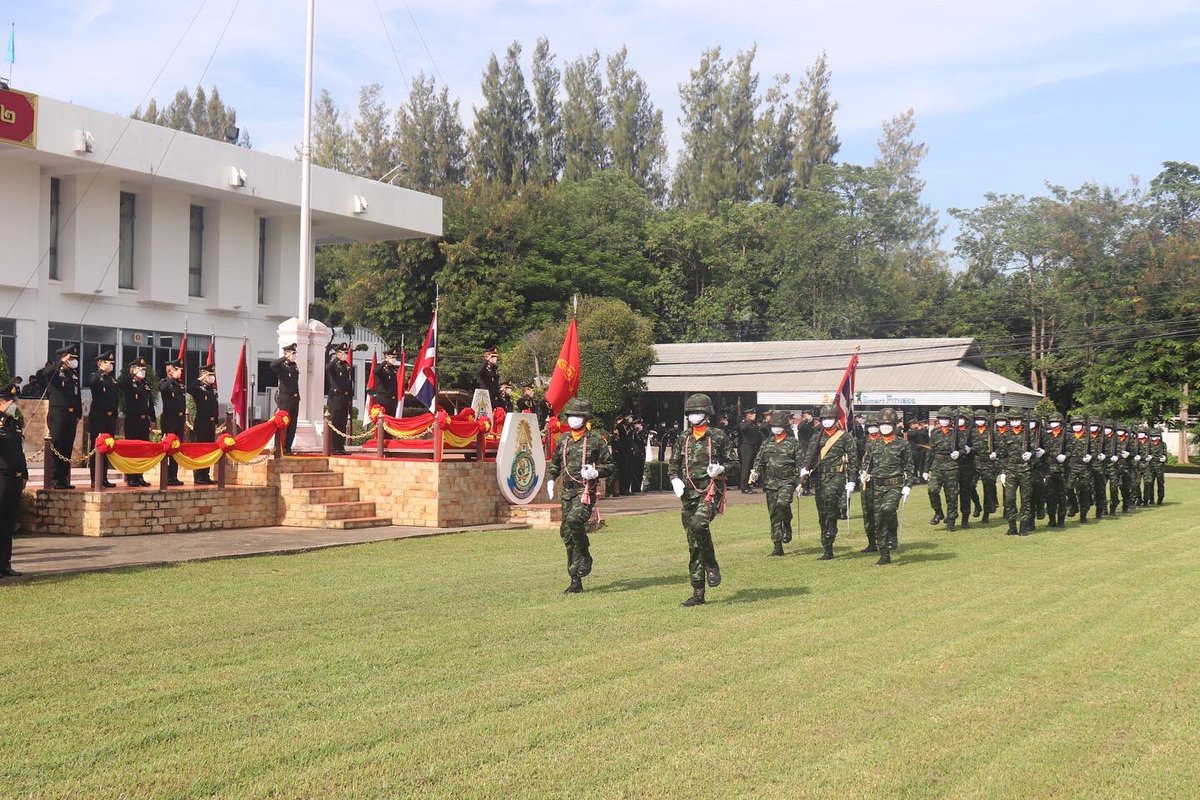 ascom2army2's tweet image. วันที่ 31 ส.ค. 65 บชร.2 จัดพิธีอำลาธงชัยเฉลิมพล และผู้บังคับบัญชา ของทหารกองประจำการ รุ่นปี 2563 ผลัดที่ 1 ณ สนามหน้า บก.บชร.2
#กองทัพภาคที่2
#กองบัญชาการช่วยรบที่2