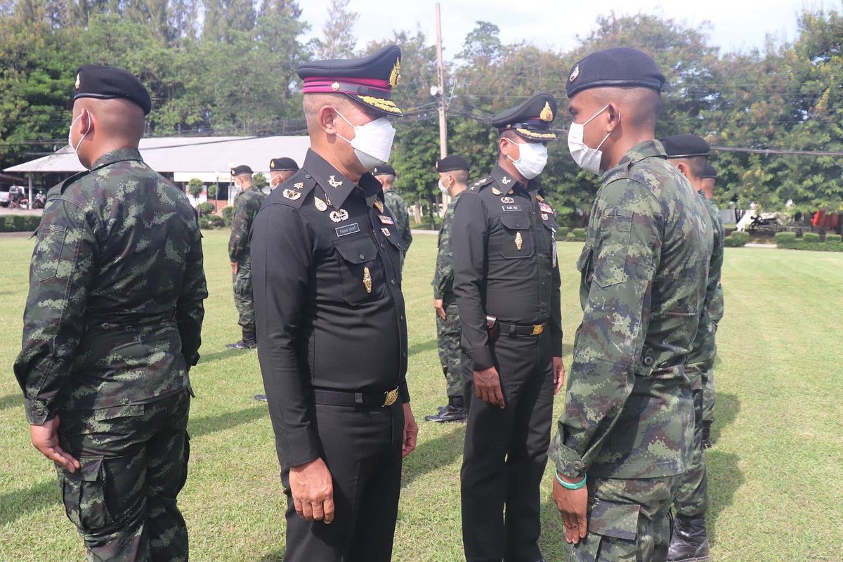 ascom2army2's tweet image. วันที่ 31 ส.ค. 65 บชร.2 จัดพิธีอำลาธงชัยเฉลิมพล และผู้บังคับบัญชา ของทหารกองประจำการ รุ่นปี 2563 ผลัดที่ 1 ณ สนามหน้า บก.บชร.2
#กองทัพภาคที่2
#กองบัญชาการช่วยรบที่2