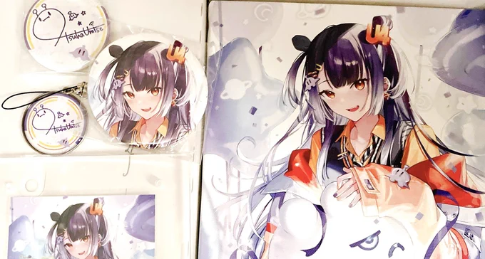 誕生日グッズ届いたー!!!!!!字かっわい…サインかっわい…顔かっわい…!メッセージ好きすぎた…#うみせにみせて 