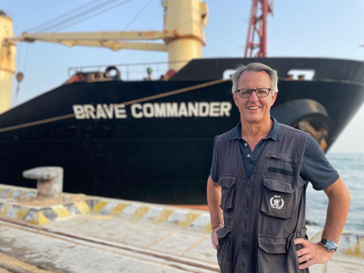 micdunford's tweet photo. Great to be in #Djibouti to see the arrival of the #BraveCommander. This is the first @WFP ship to carry Ukrainian grain since February. This is a positive step in the right direction. Now let's keep up the momentum. https://t.co/WkVNMqwUeY