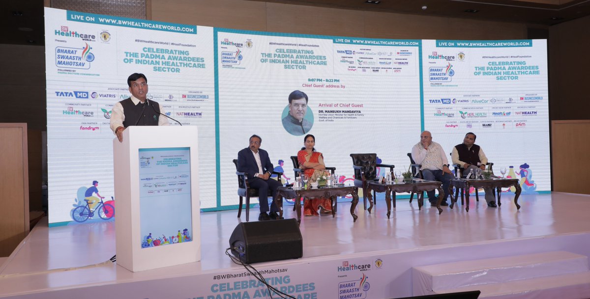 healfoundation1's tweet photo. HEAL Foundation organised the 1st ever #PadmaDoctorsCongregation wherein #Hon’bleUnionHealthMinister #DrMansukhMandaviya felicitated #PadmaDoctors for their services to Indian Healthcare Landscape @SWADEEP @malviyakk @dhandunia
https://t.co/y9nmm2zkvk https://t.co/5EwtUtcMqu