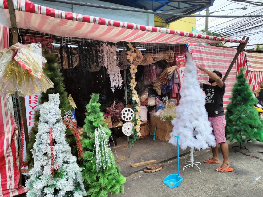 Philippine News Agency on Twitter "READY FOR 'BER'. Vendors arrange