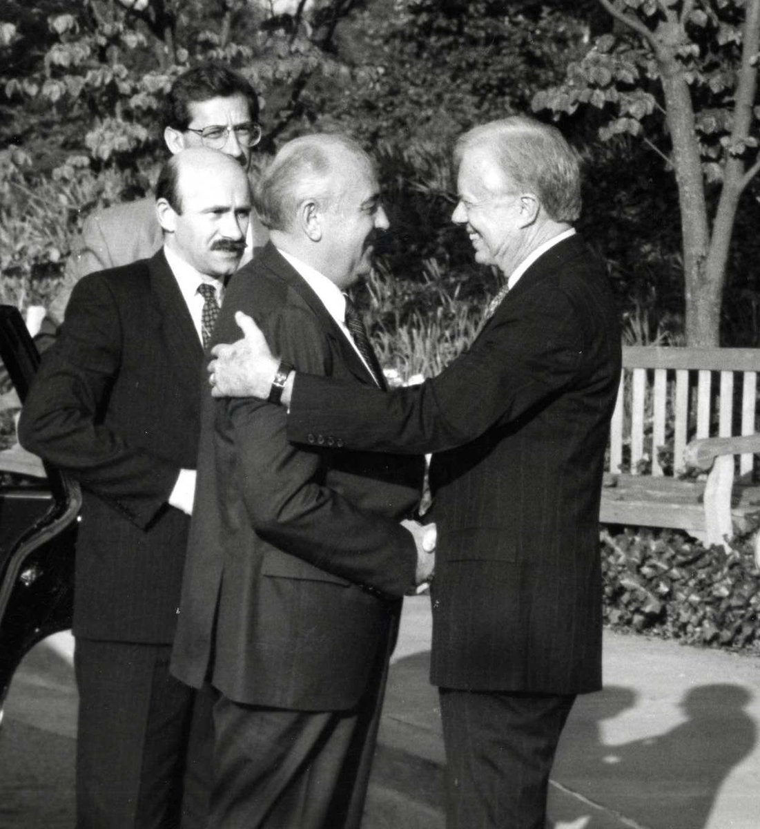 <a href="/CarterCenter/">The Carter Center</a> mourns the passing of Mikhail Gorbachev, who, like President Carter, believed in #peace. Here they are in 1992, when Gorbachev spoke at commencement <a href="/EmoryUniversity/">Emory University</a> and visited the Center in search of ideas for his own presidential center: bit.ly/3AxDOEU