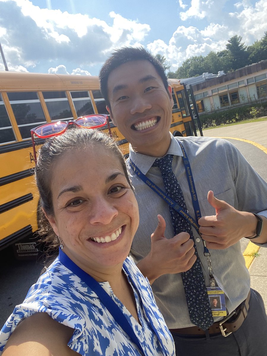 KellyDoherty_'s tweet photo. Who had a great first day of school?!?! https://t.co/vyxfLdur9B