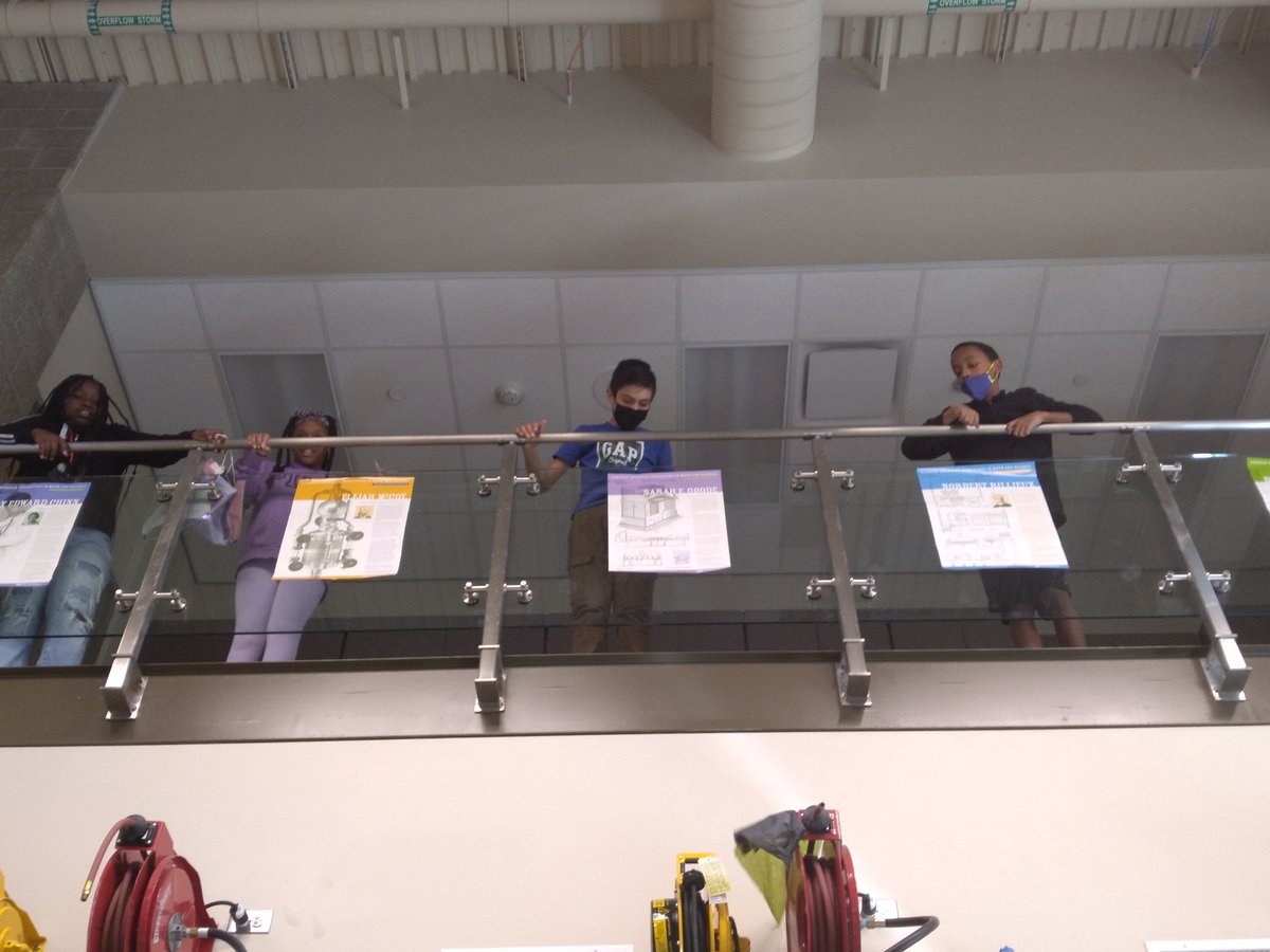 sonray10's tweet photo. @HSdist157 Ss work against gravity as they build and drop parachutes with plastic figures! Safely landing eggs next!! @johnnybschool https://t.co/mJSCkfca9w