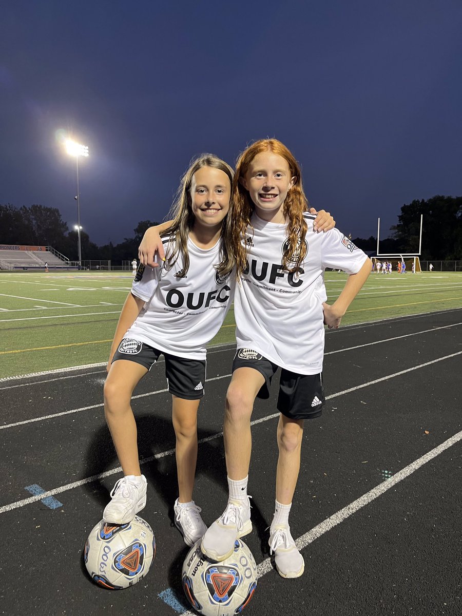 clubohionorth's tweet photo. π¨OUFC SELECT U11G loved being Ball Girls for the @OOGS_ vs @olentangywsoc22 π₯β½οΈβ€οΈ #WeAreOUFC #CharacterCommitmentCommunity https://t.co/wPSiEHcP8B