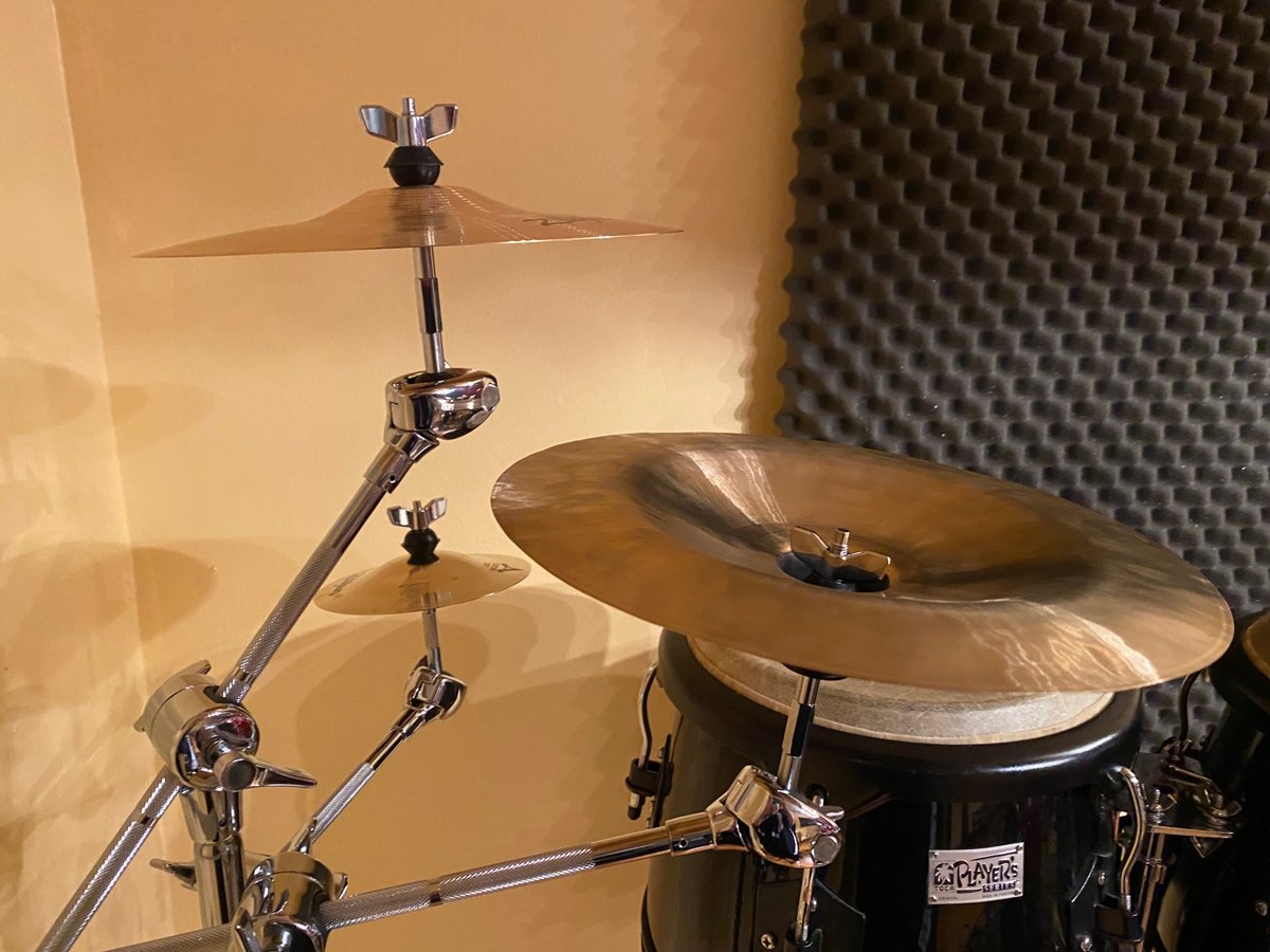 TheShadowSound's tweet photo. At Shadow Sound Studio, we’re into cymbal-ism. Just picked up @ZildjianCompany 6” A Custom Splash, @ZildjianCompany 10” I Series Splash, and @WuhanCymbals 12” China to broaden my tone palette. #Percussion #StudioDrumming #Recording #Cymbals https://t.co/xcKc7ToTt9