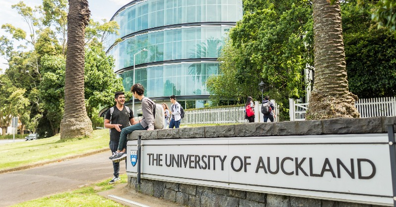 9scholarships's tweet photo. Scholarships for international students in New Zealand.