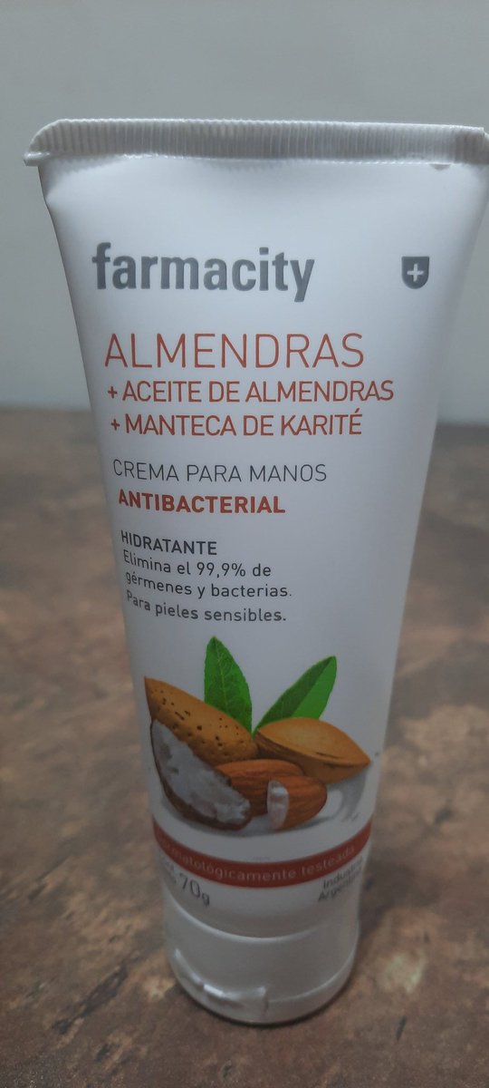 marianita2505's tweet image. 23hs compras raras jajajajjaja #pavadas