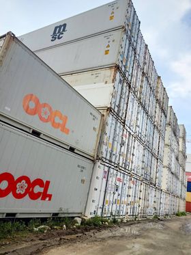 SeaConDepotCorp's tweet photo. Good Morning Seacon!, our Beautiful Reefer
#reefercontainer
#TCB
#b3area
#nesterarot
#josephnudo https://t.co/9CUPpWkTGC
