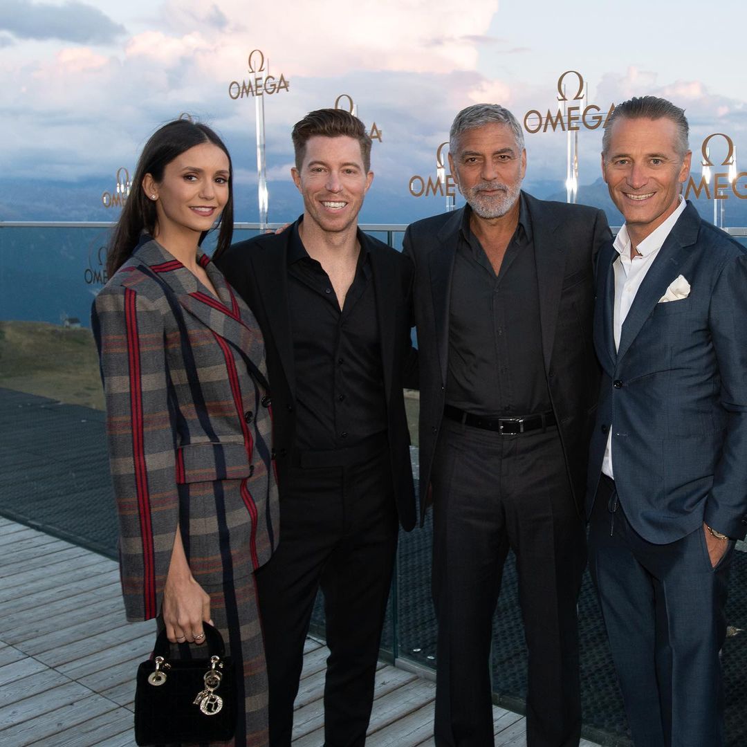 Simran2402's tweet photo. ~ ๐ #NinaDobrev with #TVD-Co. Actor #PaulWesley, her Boyfriend #ShaunWhite & with #GeorgeClooney at the #OmegaEvent in #Switzerland ๐ ~ #TVD #new @ninadobrev @shaunwhite @paulwesley @cwtvd ๐๐ซ๐๐๐๐ฉโโค๏ธโ๐จ๐ฅฐ๐๐จ๐๐๐งฅ๐ค๐ค๐ค๐ซ๐งโ๐คโ๐ง๐ฉ๐งฅ๐๐๐ ๐คโค๏ธ๐ค๐๐๐๐๐
๐ถ๏ธโ๐ข๐ฌ๐จ๐ญ๐๏ธ๐ณ๐ฟ๐ฒ๐๐๐ท๐๐ https://t.co/JzsEScarno