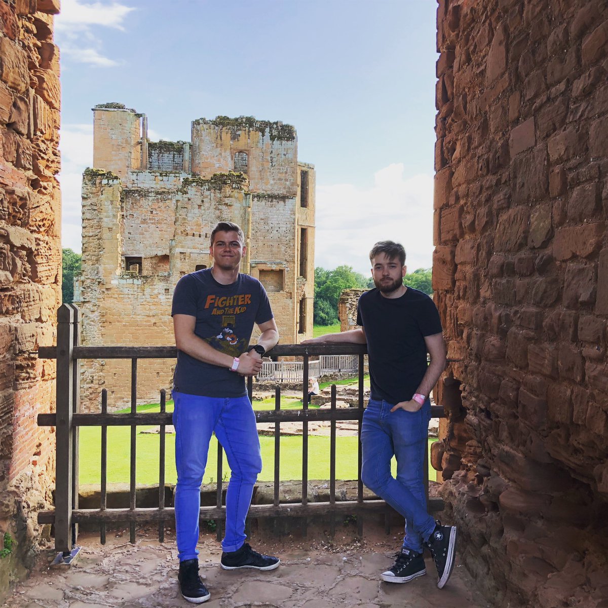 Tyler_4P's tweet image. Happy birthday to the first podcast @ItsLazBoi and I ever did together!

8 years ago today. Holy shit 😅

It kicked off @AsAlwaysEnt &amp;amp; @4PillarsNetwork! What a journey it’s been. Wouldn’t change it for anything. Only a few more weeks and I can give you a big cuddle in person 💜