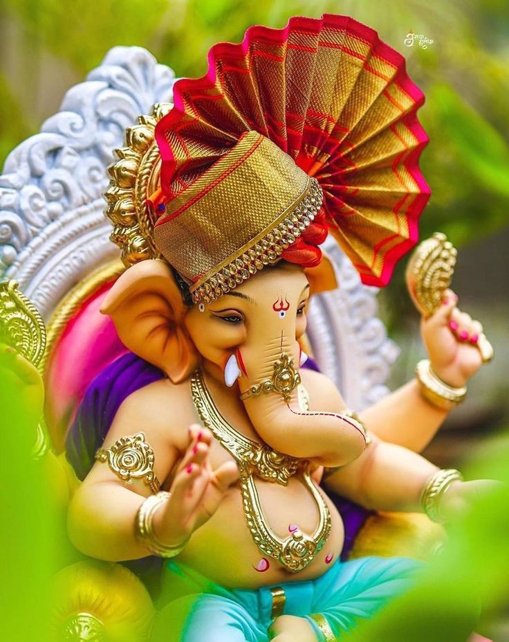 Shruti4Progress's tweet photo. एकदंताय शुद्धाय सुमुखाय नमो नम:।
प्रपन्न जन पालाय, प्रणतार्ति विनाशिने।।

विघ्नहर्ता एवं मंगलकर्ता गणेश जी की आस्था और भक्ति के पावन पर्व "गणेश चतुर्थी" की अनंत शुभकामनाएं।

सिद्धिविनायक भगवान श्री गणेश जी सभी का कल्याण करें !
#गणेश_चतुर्थी #Ganesha https://t.co/w0pP9fh6ip