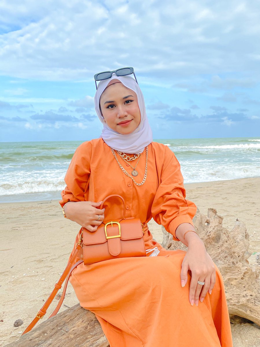 yuyuridayuuu's tweet image. Thread of links shopee outfit’s that i bought and styled ✨
•
•