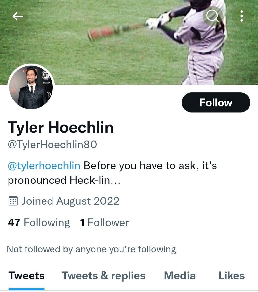 kay_trapp's tweet photo. @tylerhoechlin fans of Tyler Hoechlin there's a fake account so please be careful if it was Tyler there would be a blue check mark next to his name it would be awesome for Tyler to followed me. Please don't fall for fake accounts. https://t.co/5gi4xSPZmb